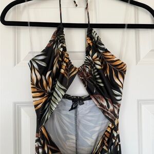 Windsor Tropical Leaf Halter Pant suit